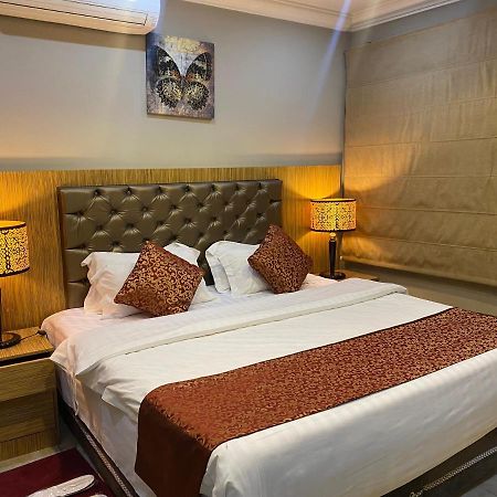 Garden City 2 Aparthotel Riyadh Bagian luar foto