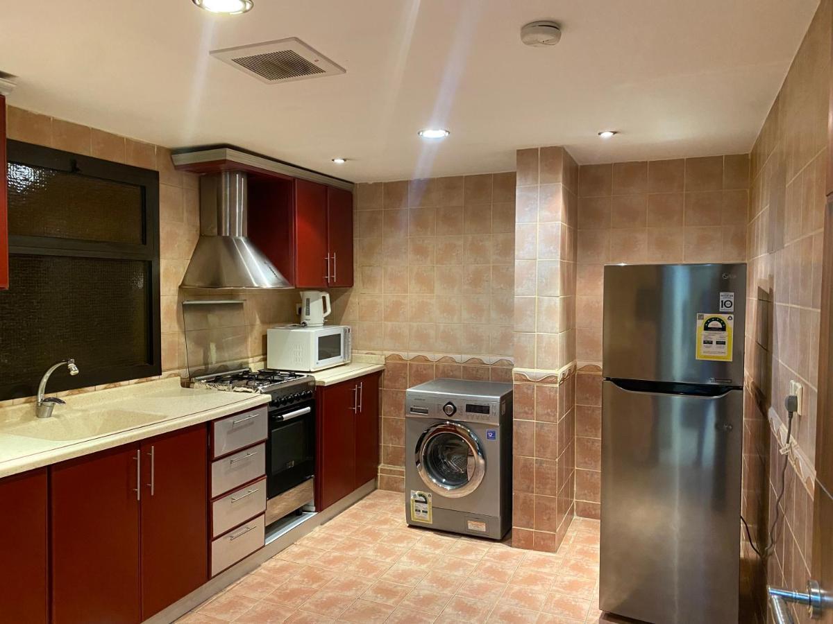 Garden City 2 Aparthotel Riyadh Bagian luar foto