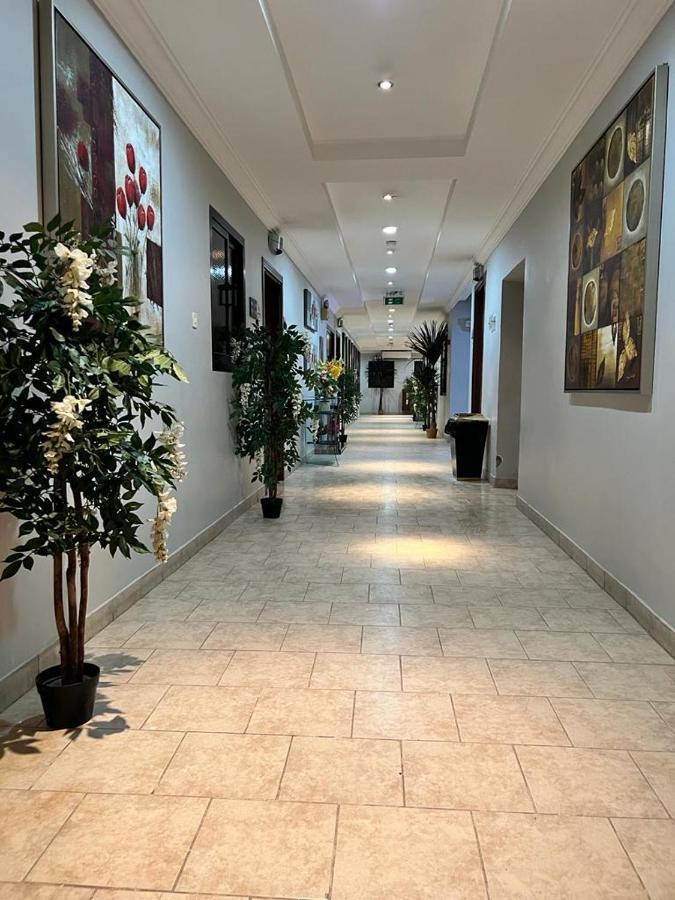 Garden City 2 Aparthotel Riyadh Bagian luar foto